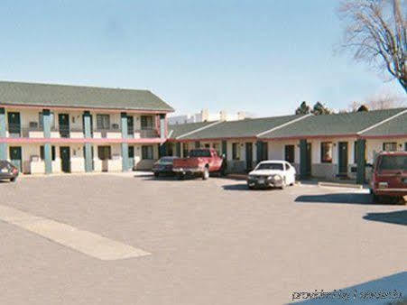 Scottish Inn 윈네무카 외부 사진